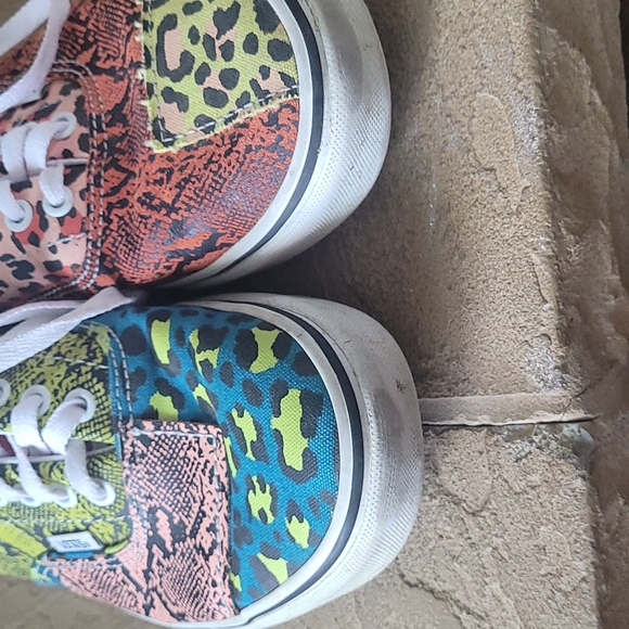 Vans off the wall - Picture 4 of 10